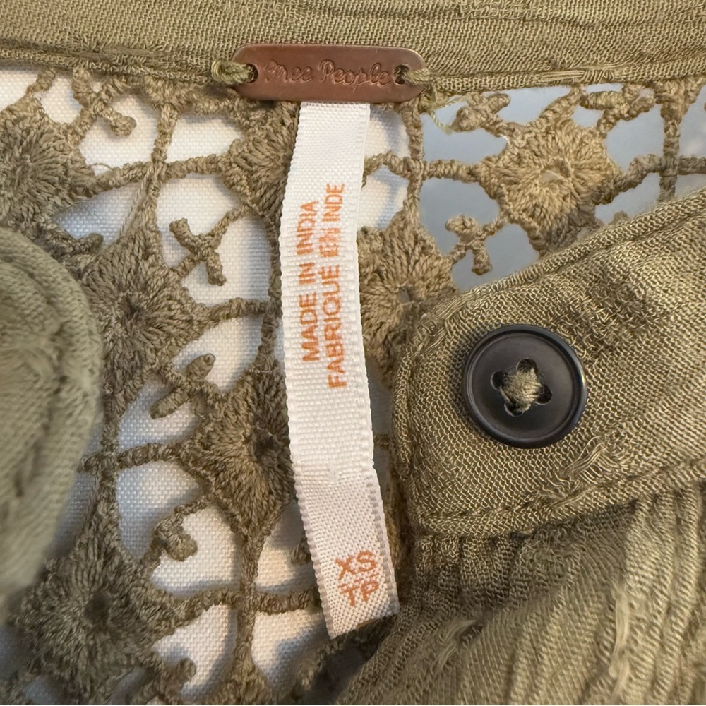 Free People Lace Oversized Button Down Womens XS Olive Green - Picture 2 of 7
